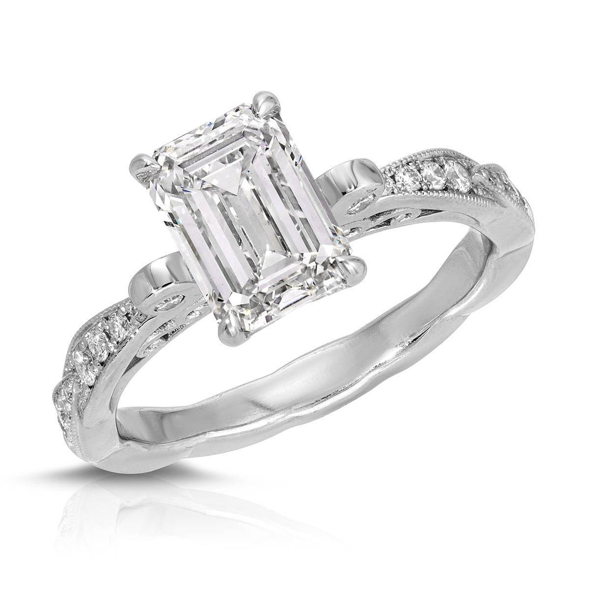 Spain Vintage Style Emerald Engagement Ring in White Gold