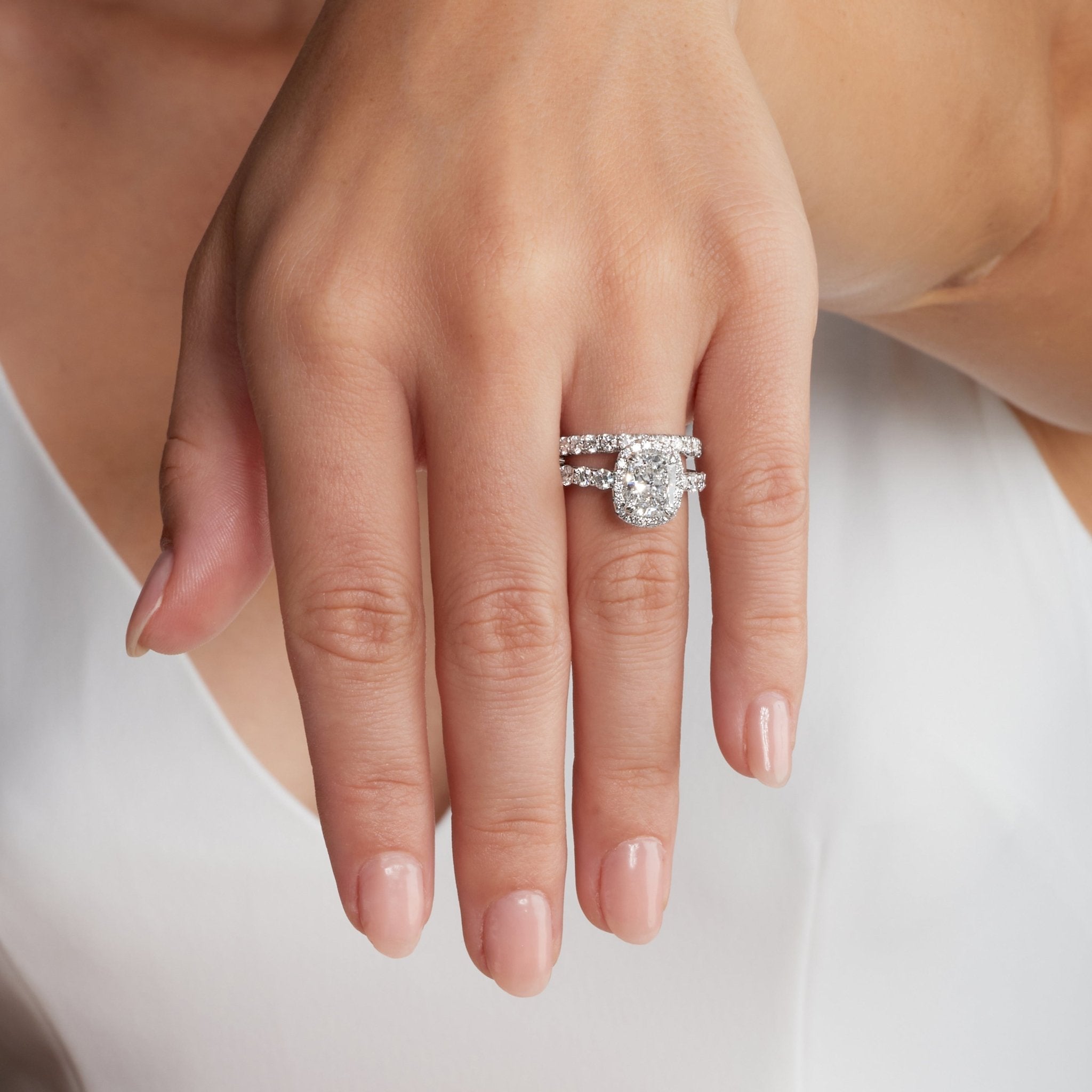 How to make your engagement ring stand out with your wedding band - The Better Diamonds