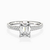Sorte Solitaire Engagement Ring
