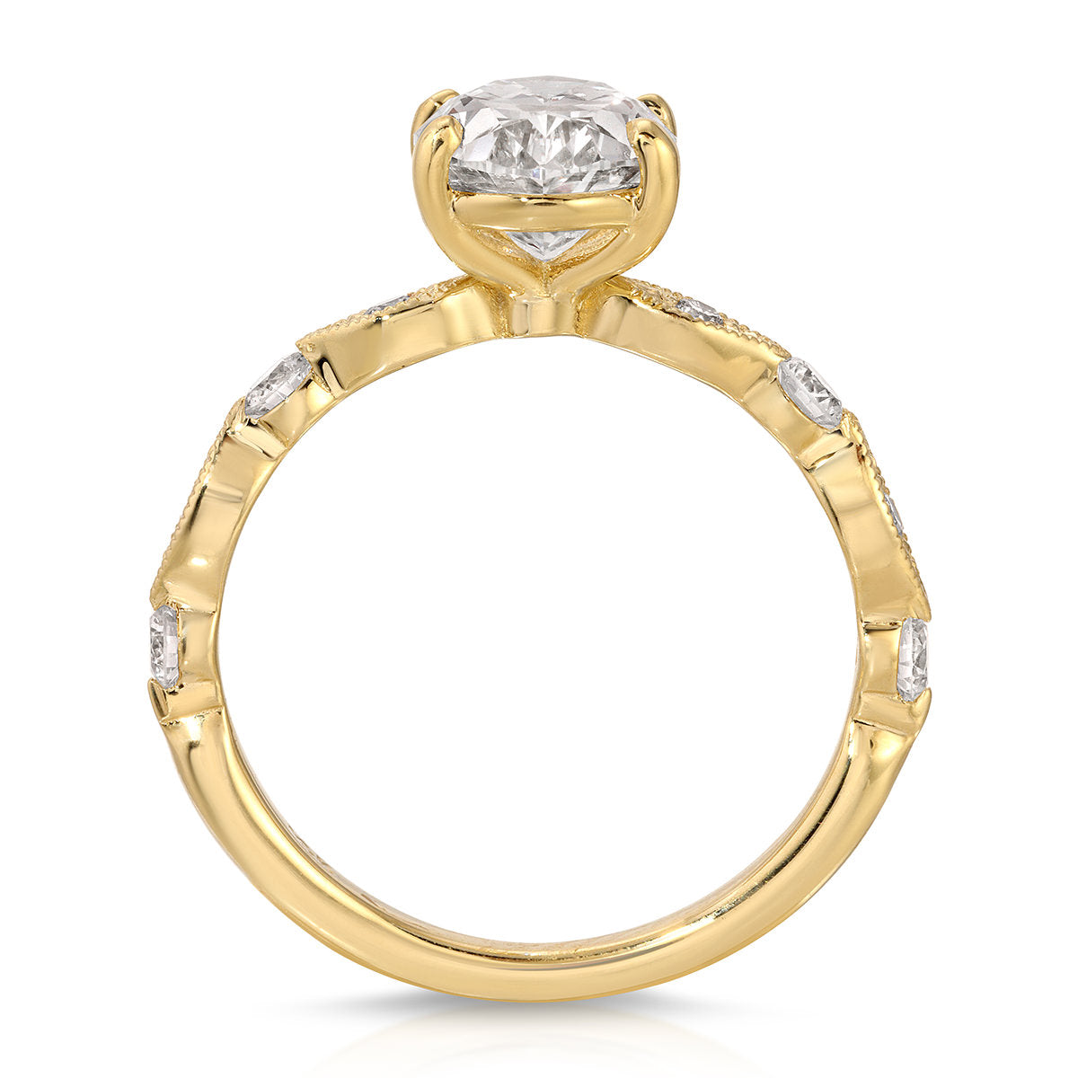 Vintage Solitaire Oval Engagement Ring in Yellow Gold