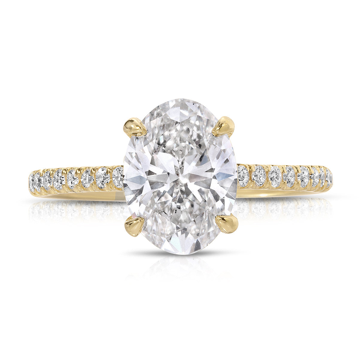 Sorte Solitaire Oval Engagement Ring in Yellow Gold