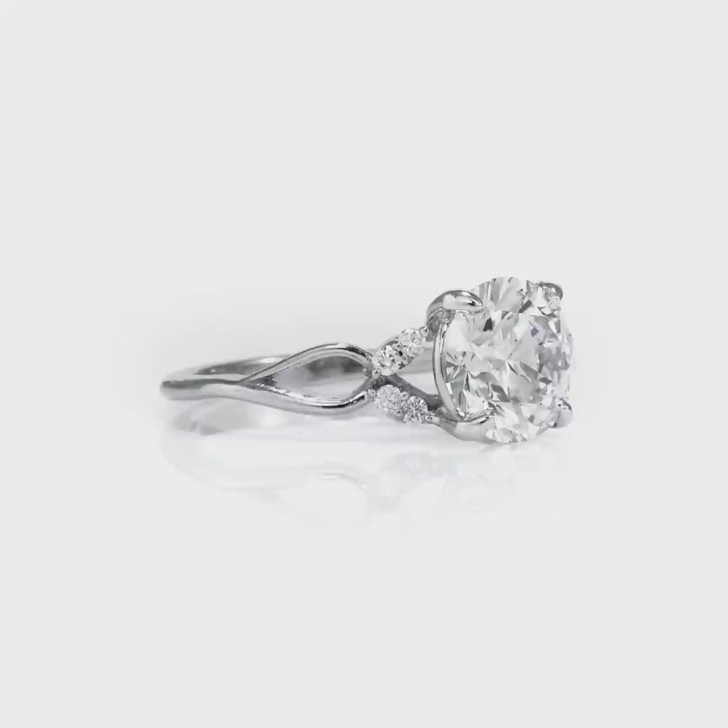 Eliya Vintage Style Round Engagement Ring in White Gold