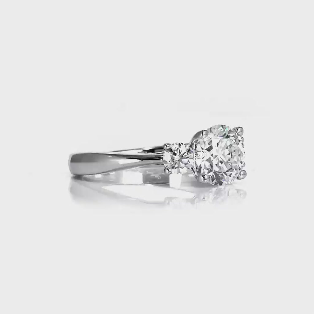 Tapered Three Stone Round Engagement Ring in White Gold