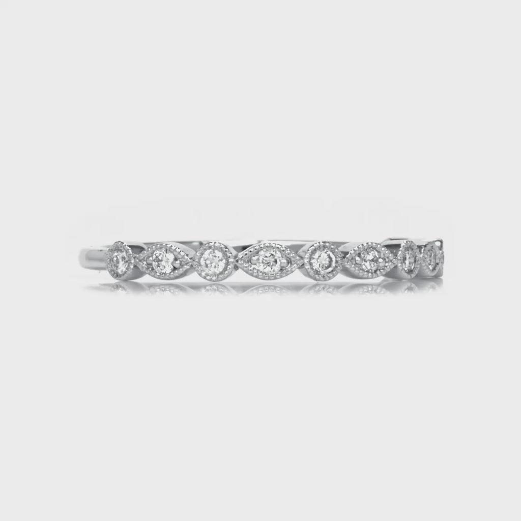 Petit Vintage Filigree Wedding Band in White Gold