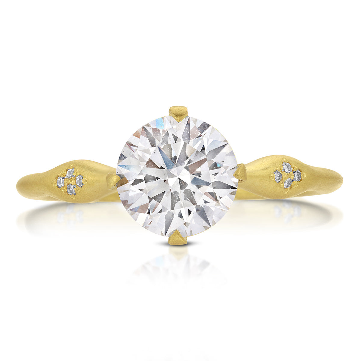 Vintage Style European Round Engagement Ring in Yellow Gold